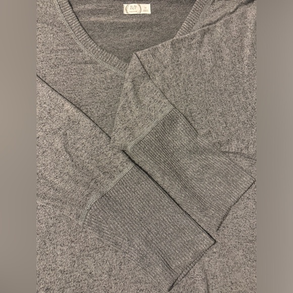Maurice’s Women’s Gray Tunic Sweater 3X - Picture 3 of 7